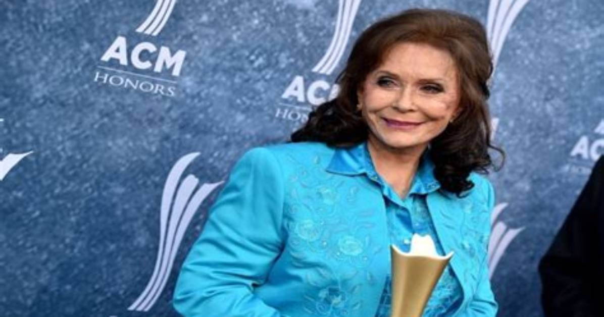 Loretta Lynn Biography, Age, Height, Husband, Net Worth, Family